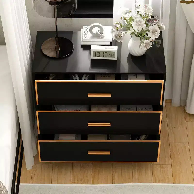Comodino moderno bianco/nero e oro con struttura aperta in metallo, comodino da camera da letto, comodino a 3 cassetti per soggiorno