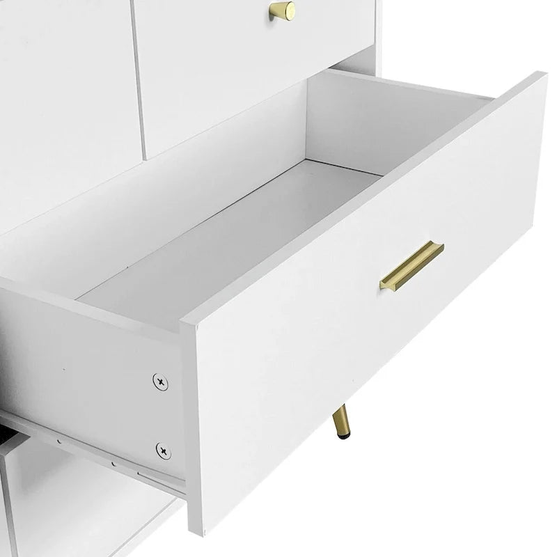 Cassettiera grande a sette cassetti con maniglie e gambe dorate