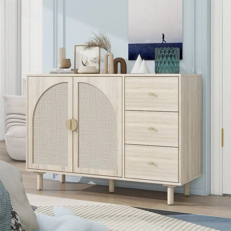 Dispensa in legno con 2 ante e 3 cassetti, ripiani laminati regolabili, mobile contenitore per soggiorno e cucina