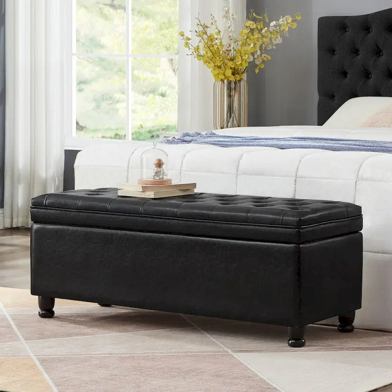 Panca contenitore nera imbottita e trapuntata con bottoni, in finta pelle e gambe in legno tornite, panca pouf contenitore